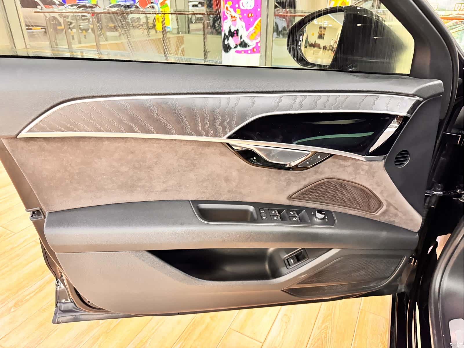 Audi A8L, 2019 11
