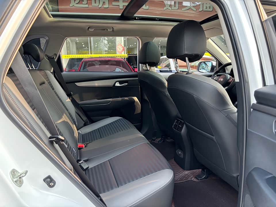 Kia Smart running Kia Smart running