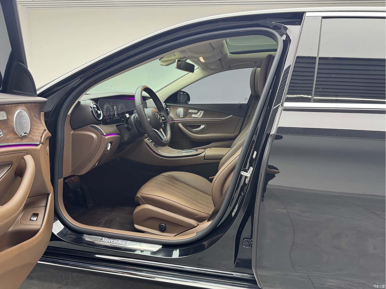 Mercedes-Benz E-Class, 2020 16