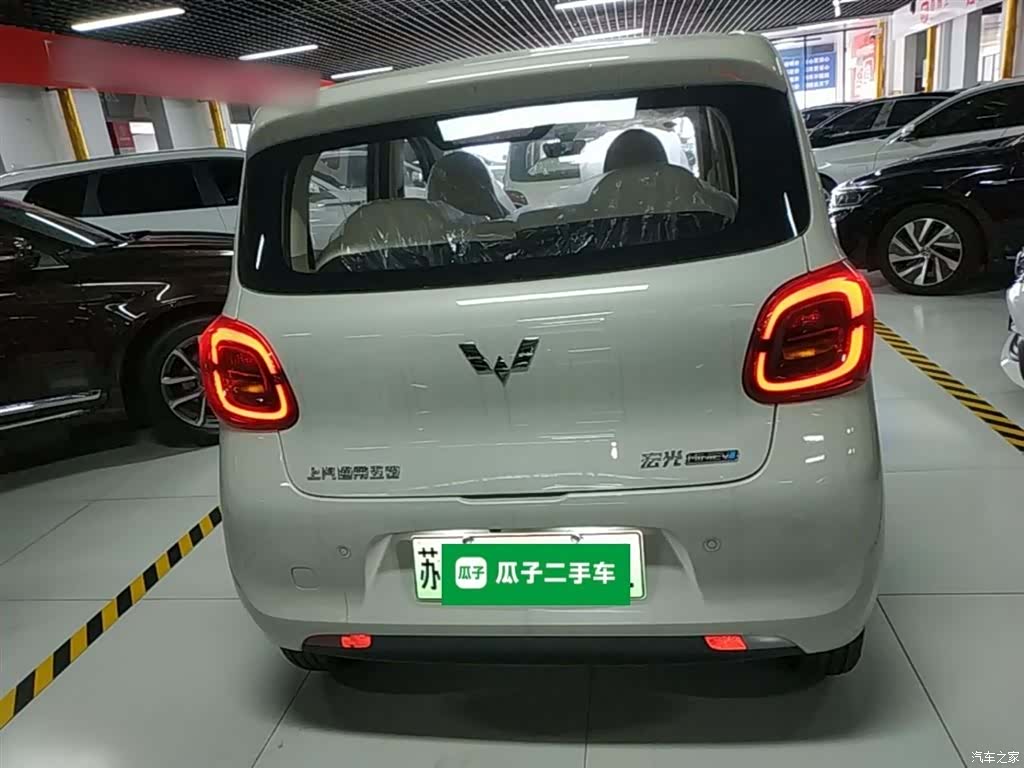 Wuling MINIEV, 2026 6