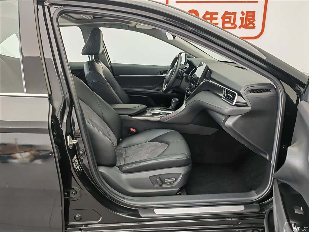 Toyota Camry, 2022 23
