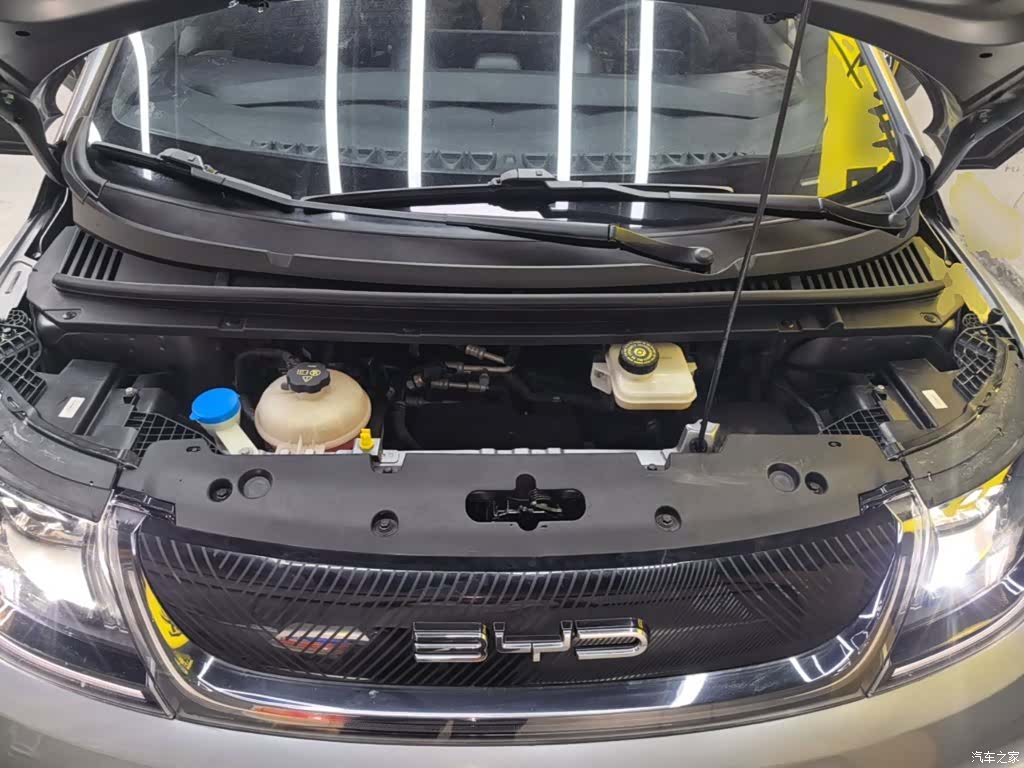 BYD Dolphin, 2023 20