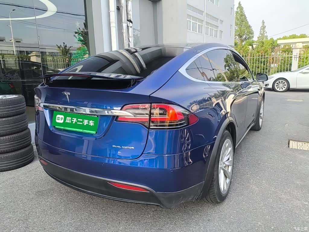 Tesla Model X, 2020 7