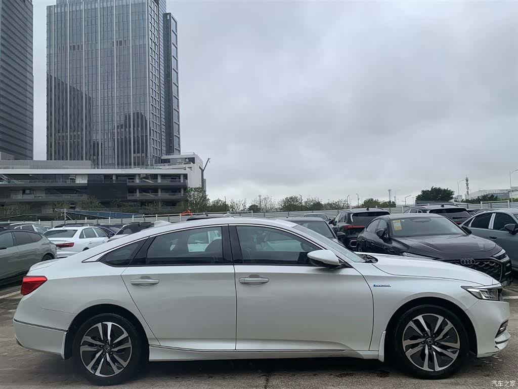 Honda Accord, 2018 все фото