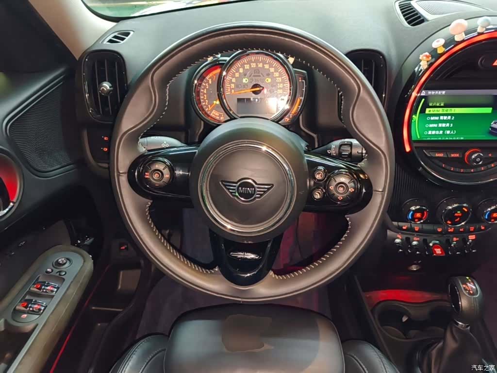 Mini Countryman, 2019 11