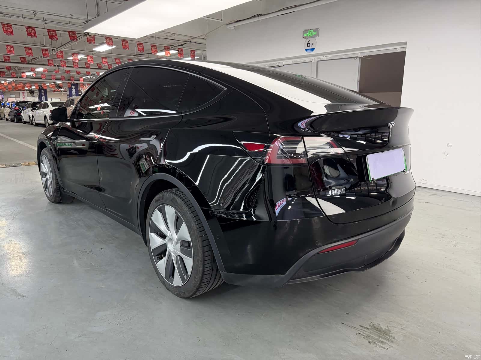 Tesla Model Y, 2022 12