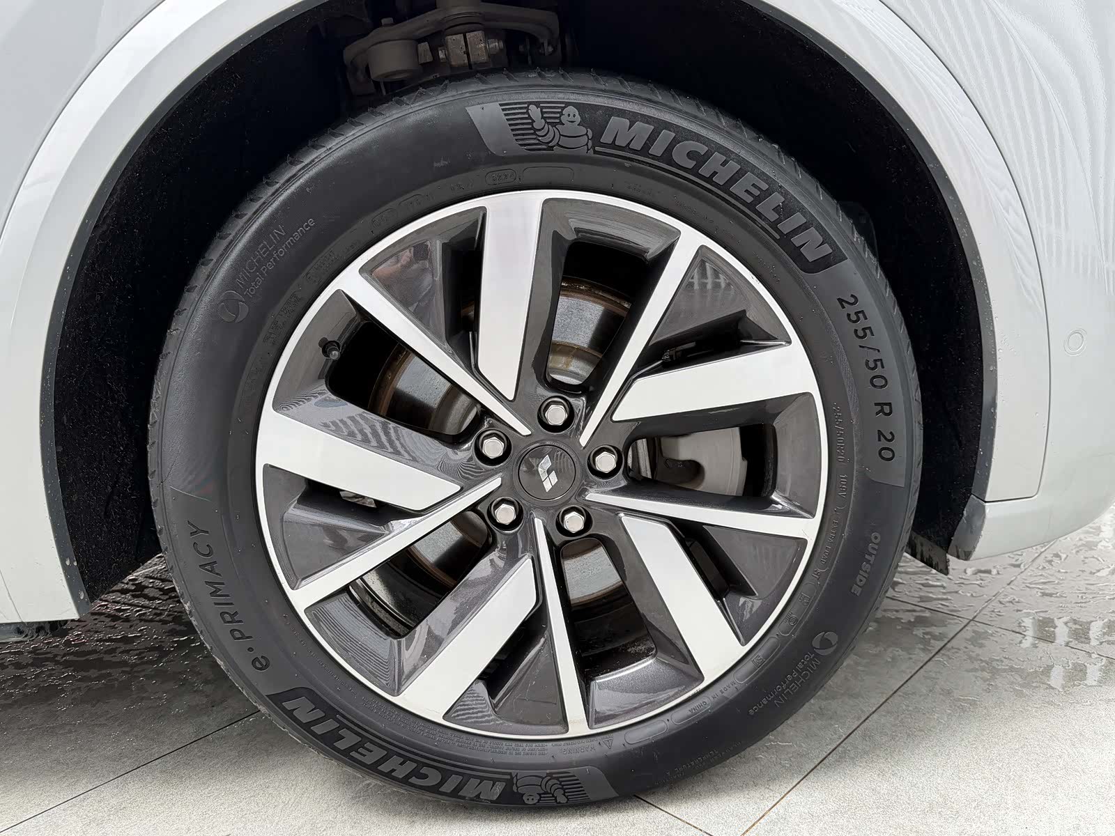 Li Auto L8, 2022 15