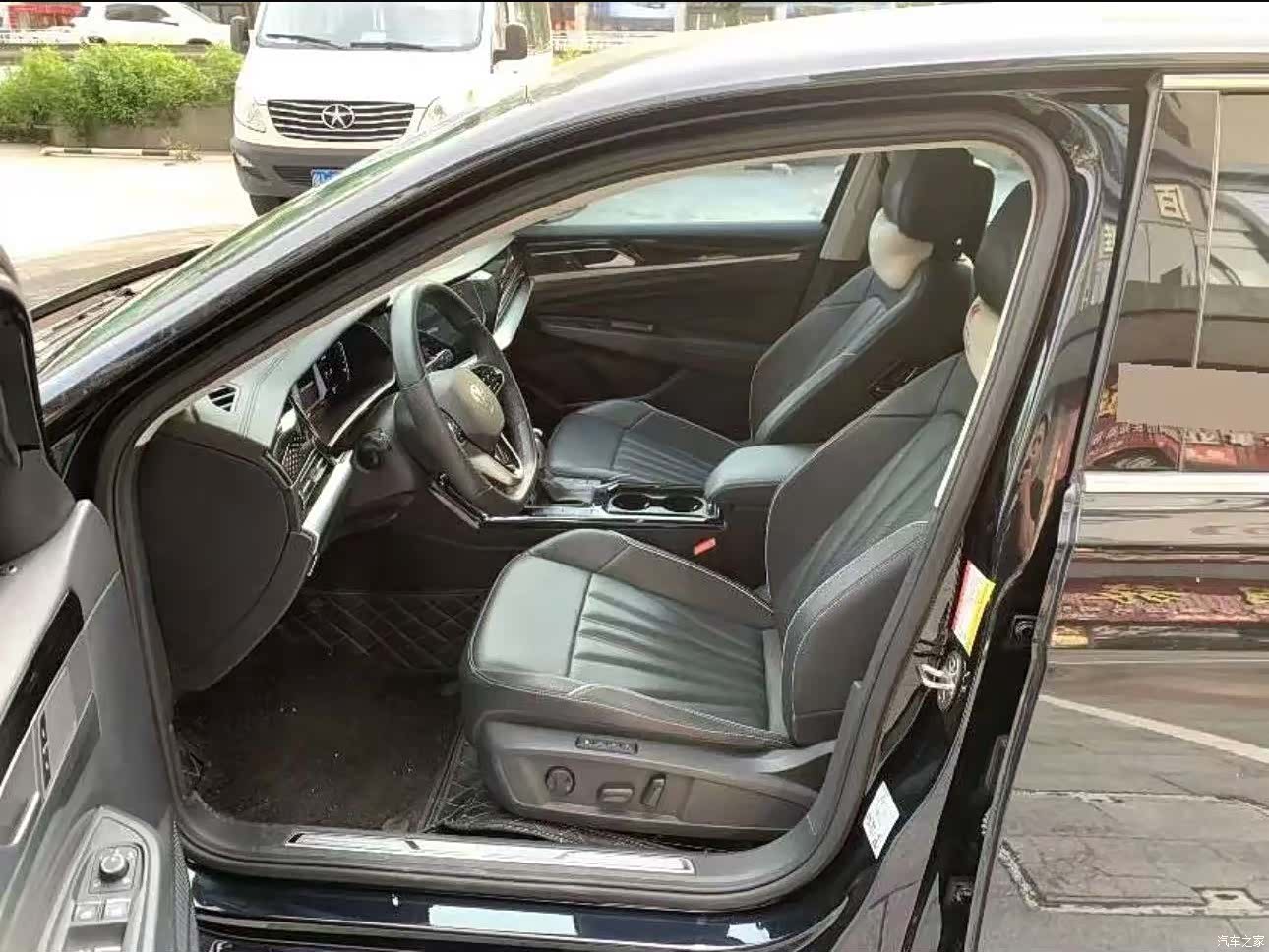 Volkswagen Passat, 2023 6
