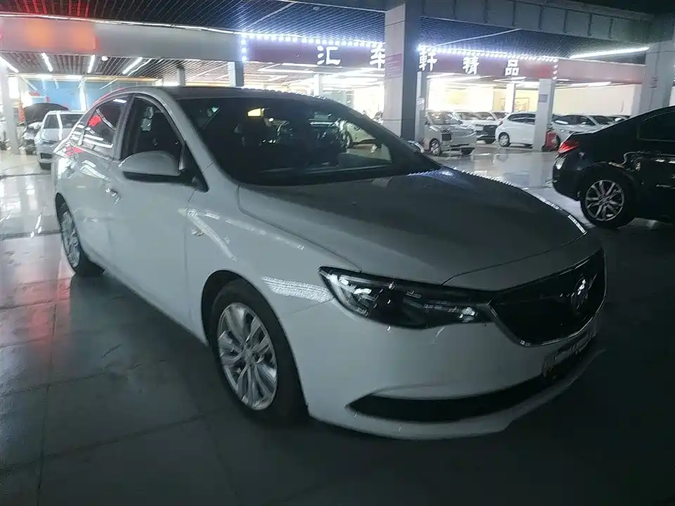 Buick Yinglang