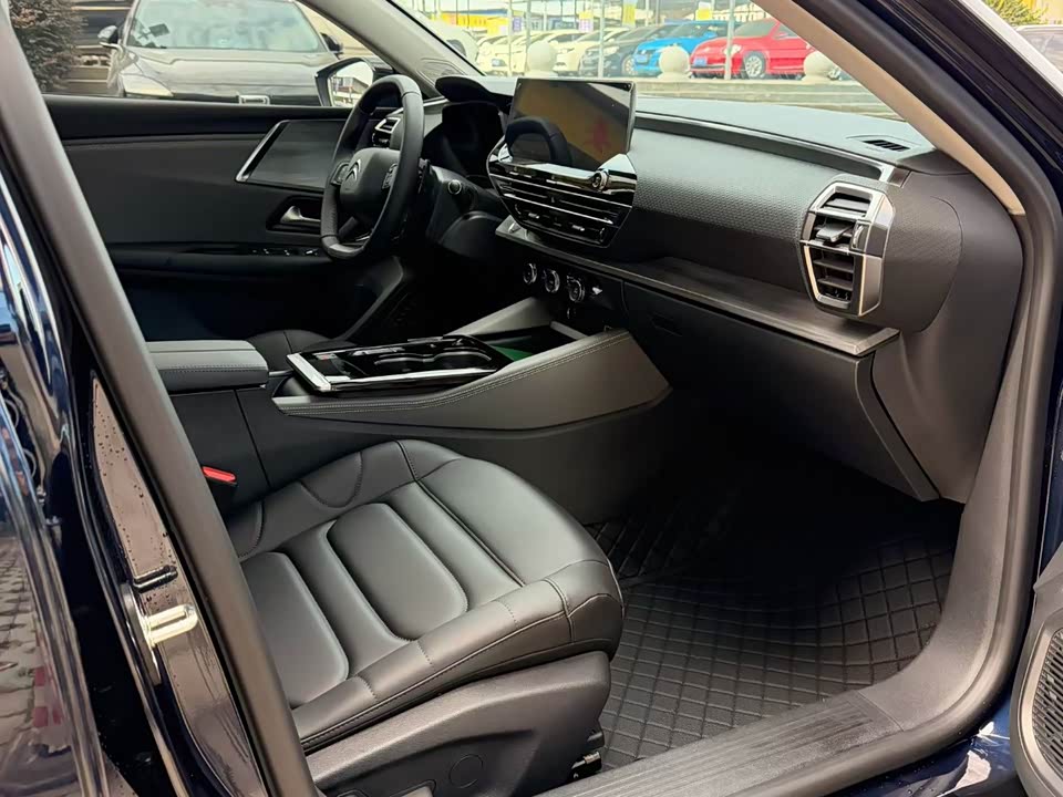 Citroen Versailles C5 X