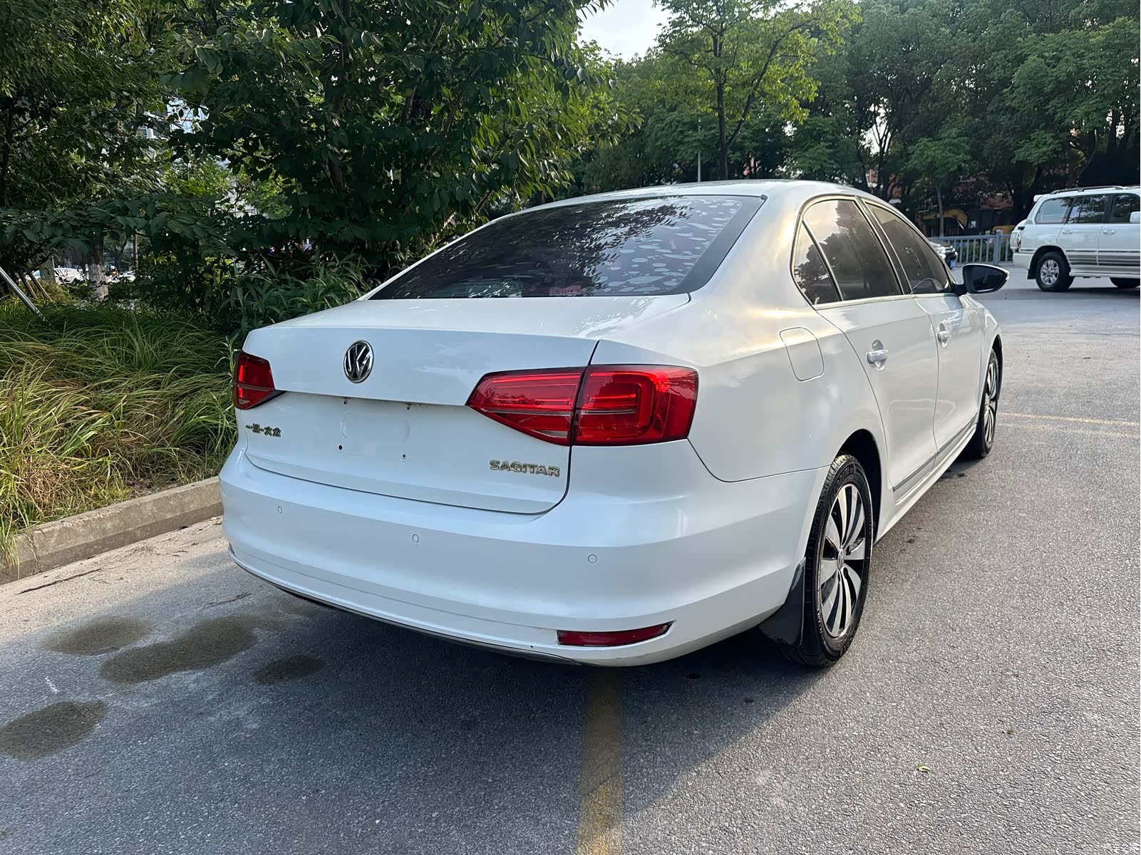 Volkswagen Sagitar, 2016 все фото