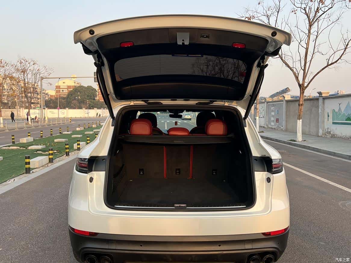 Porsche Cayenne, 2019 16
