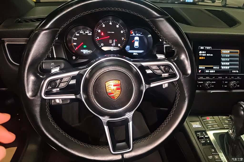 Porsche Macan, 2015 15
