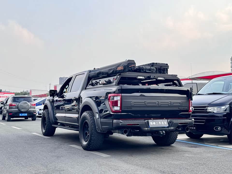 Ford F-150 Raptor