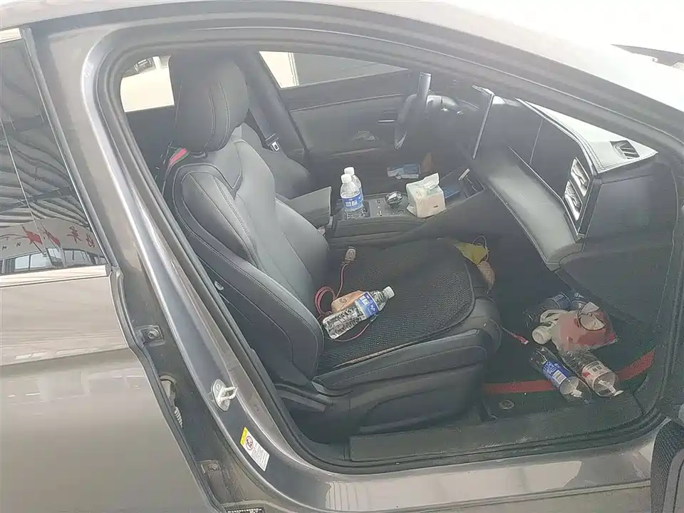 BYD Qin L