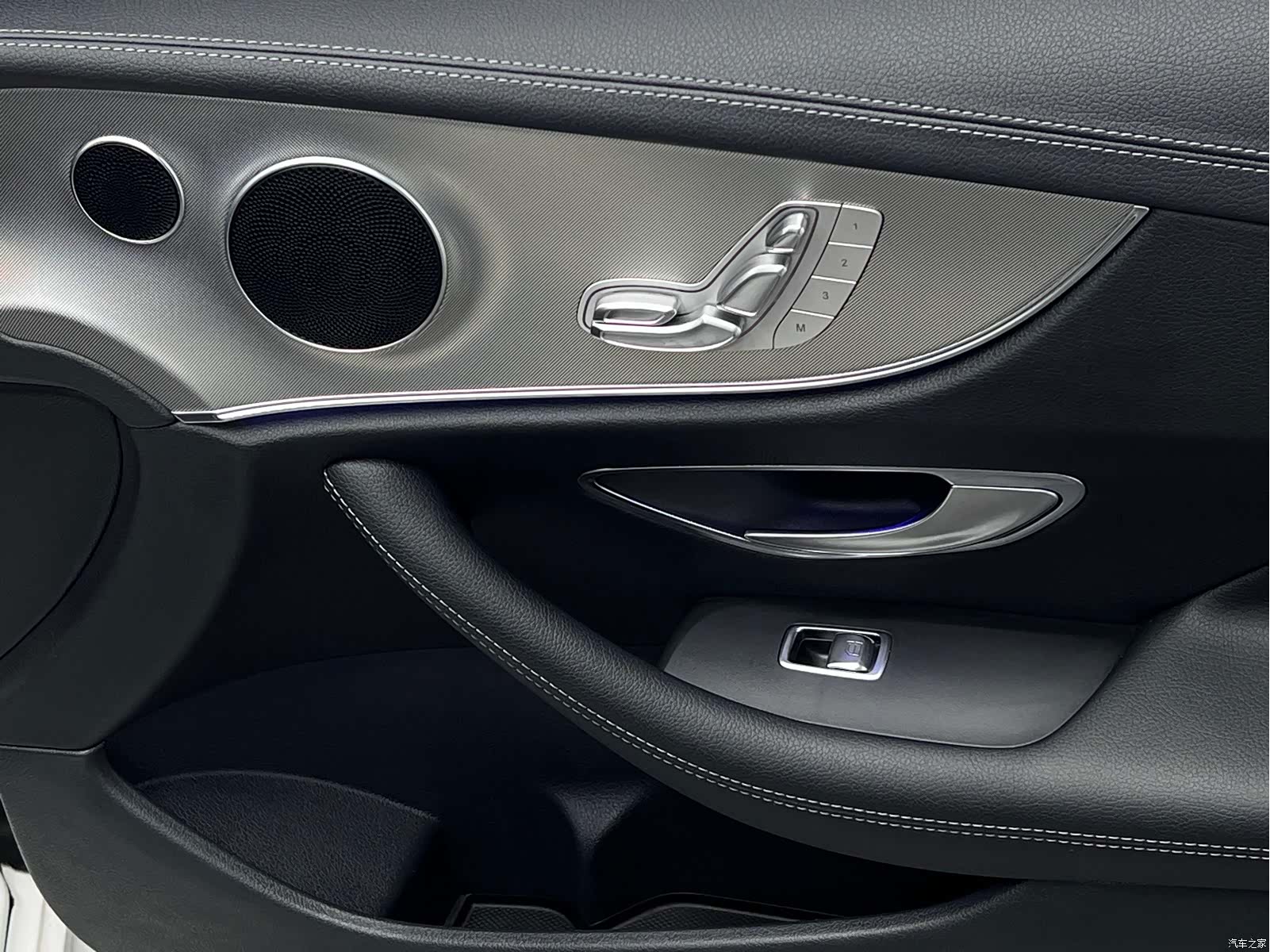 Mercedes-Benz E-Class, 2020 31
