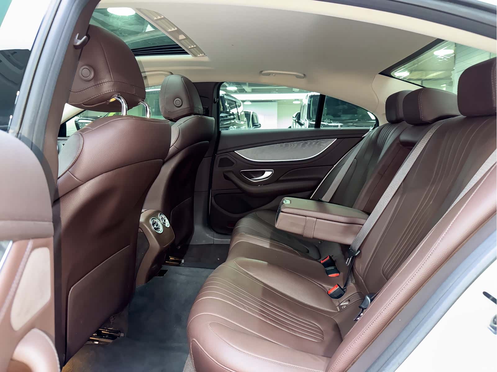 Mercedes-Benz CLS, 2020 14