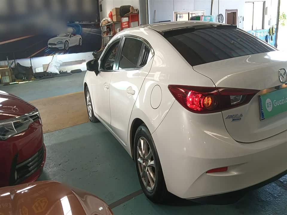 Mazda 3 Angkesaila