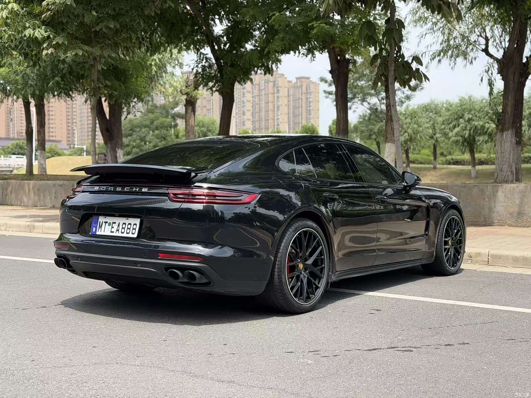 Porsche Panamera, 2018 7