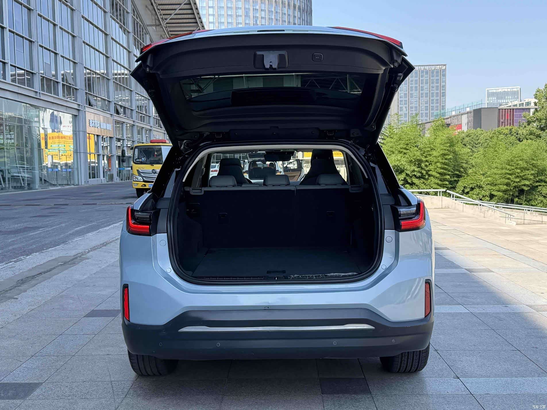 NIO ES6, 2020 9