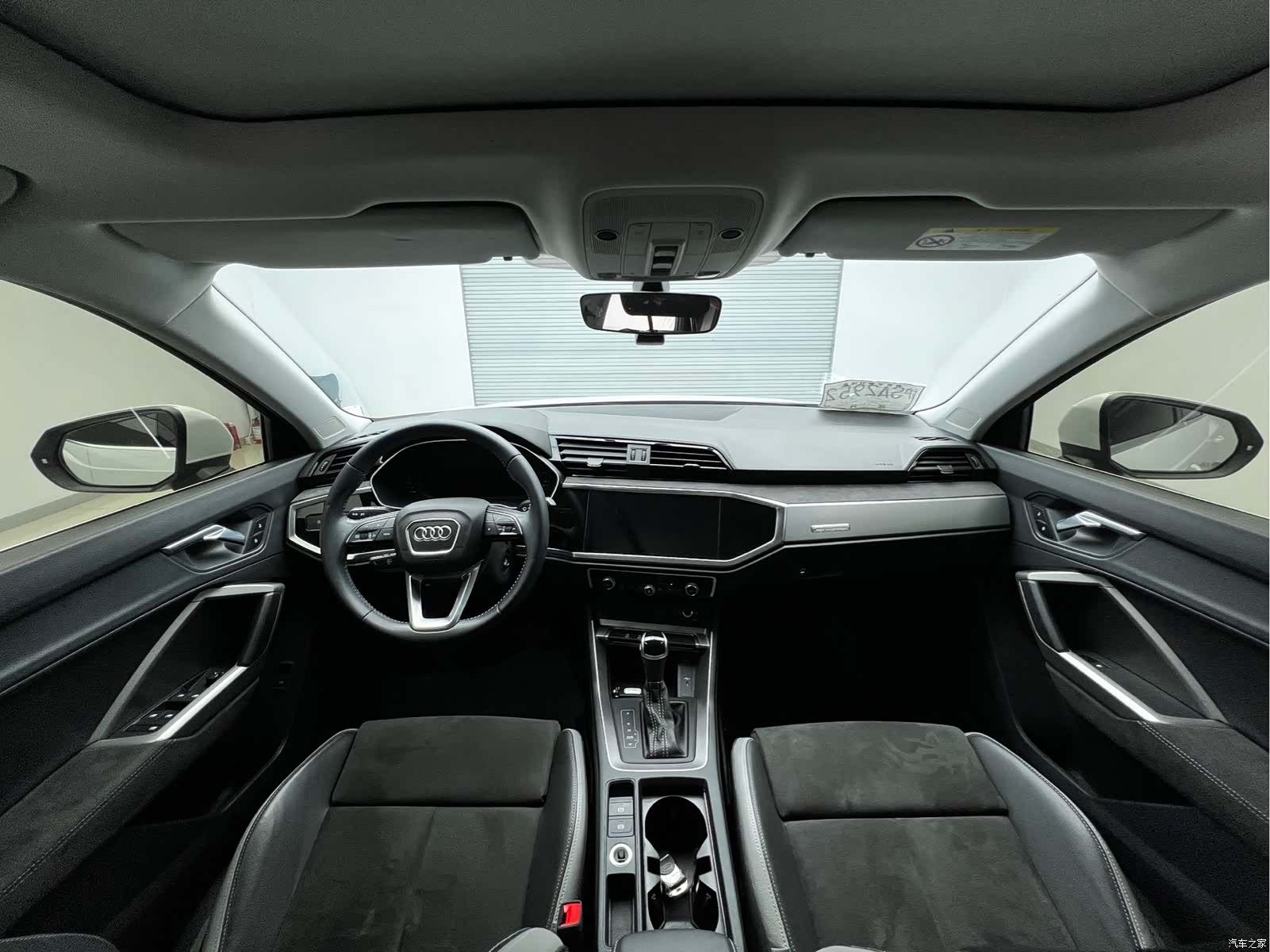 Audi Q3, 2021 8