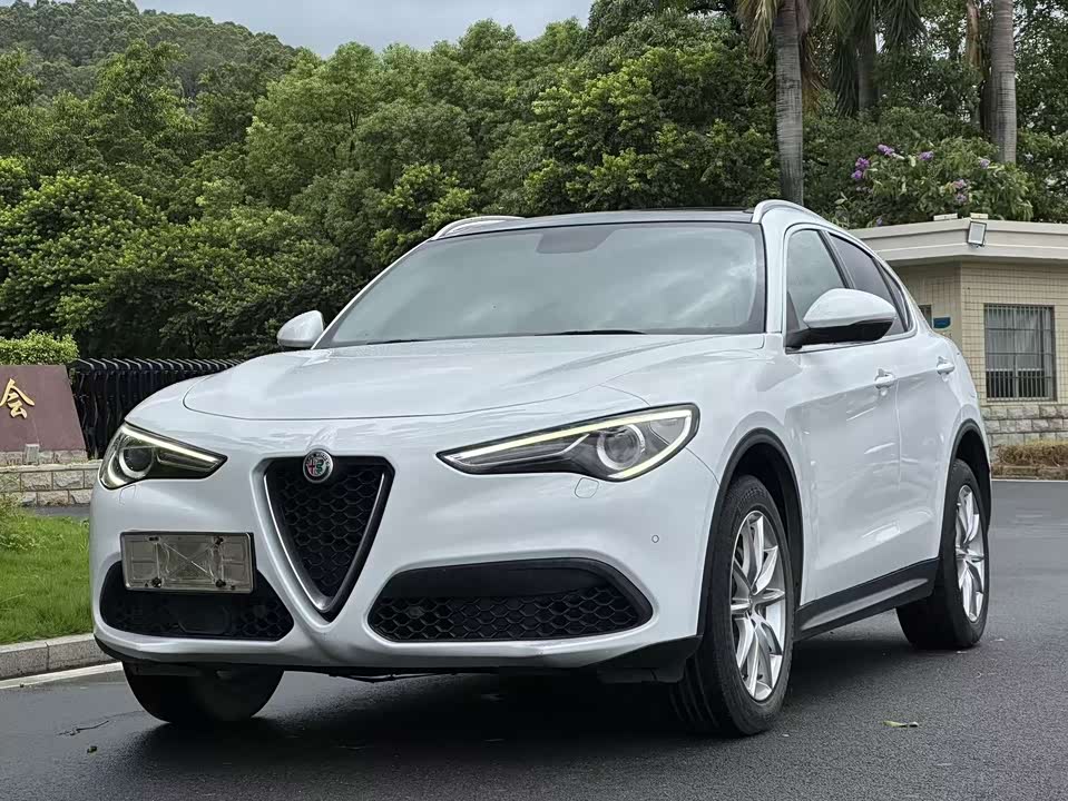 Alfa Romeo Stelvio