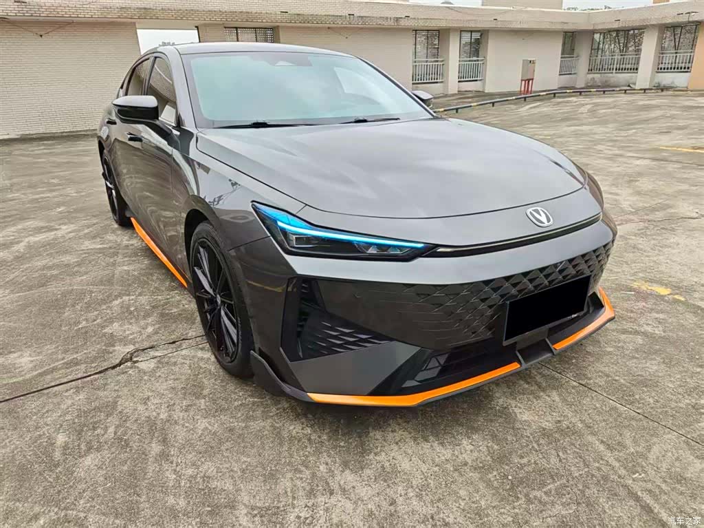 Changan UNI-V, 2024 3