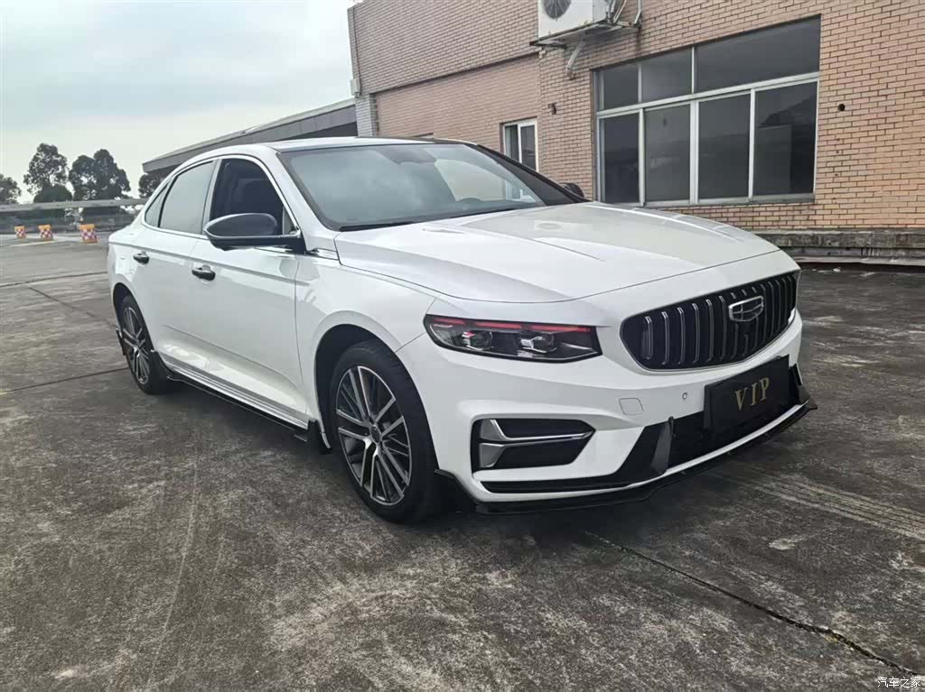 Geely Preface, 2022 3