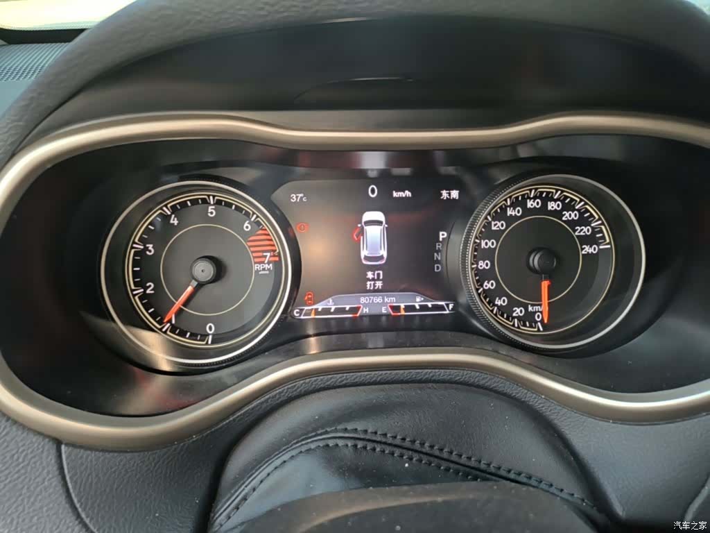 Jeep Cherokee, 2018 12