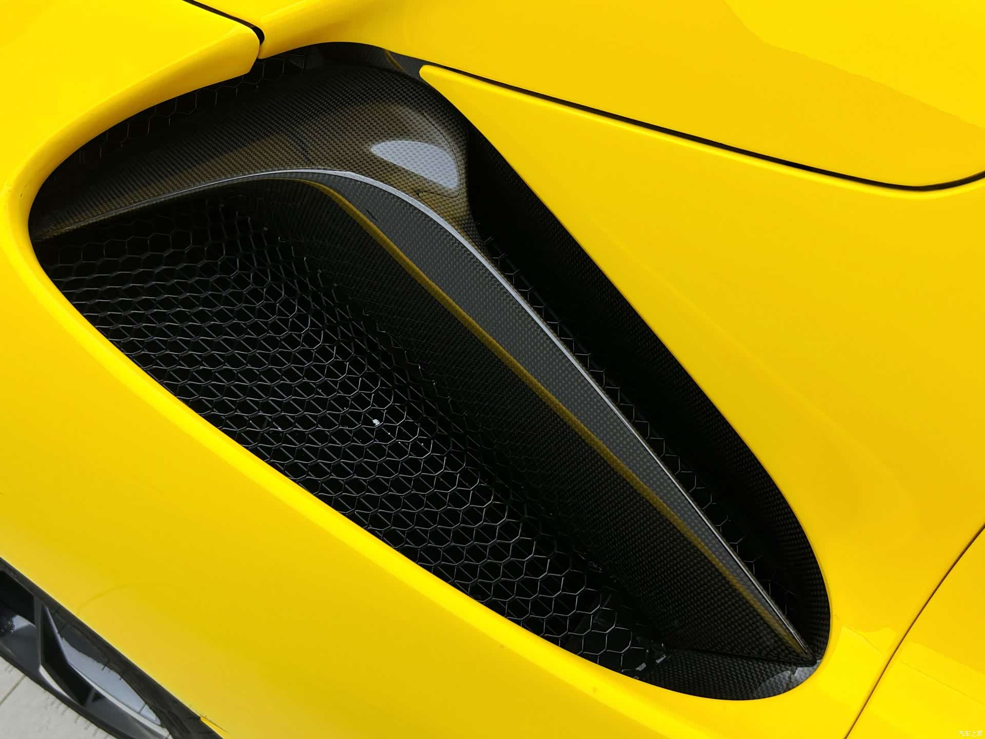 Ferrari SF90, 2022 13