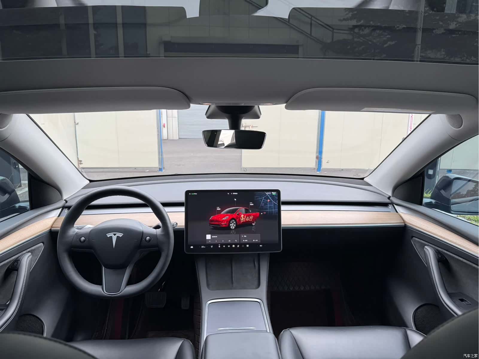 Tesla Model Y, 2023 все фото