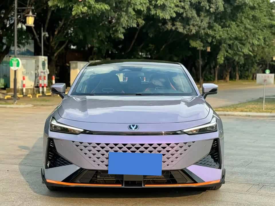 Changan UNI-V