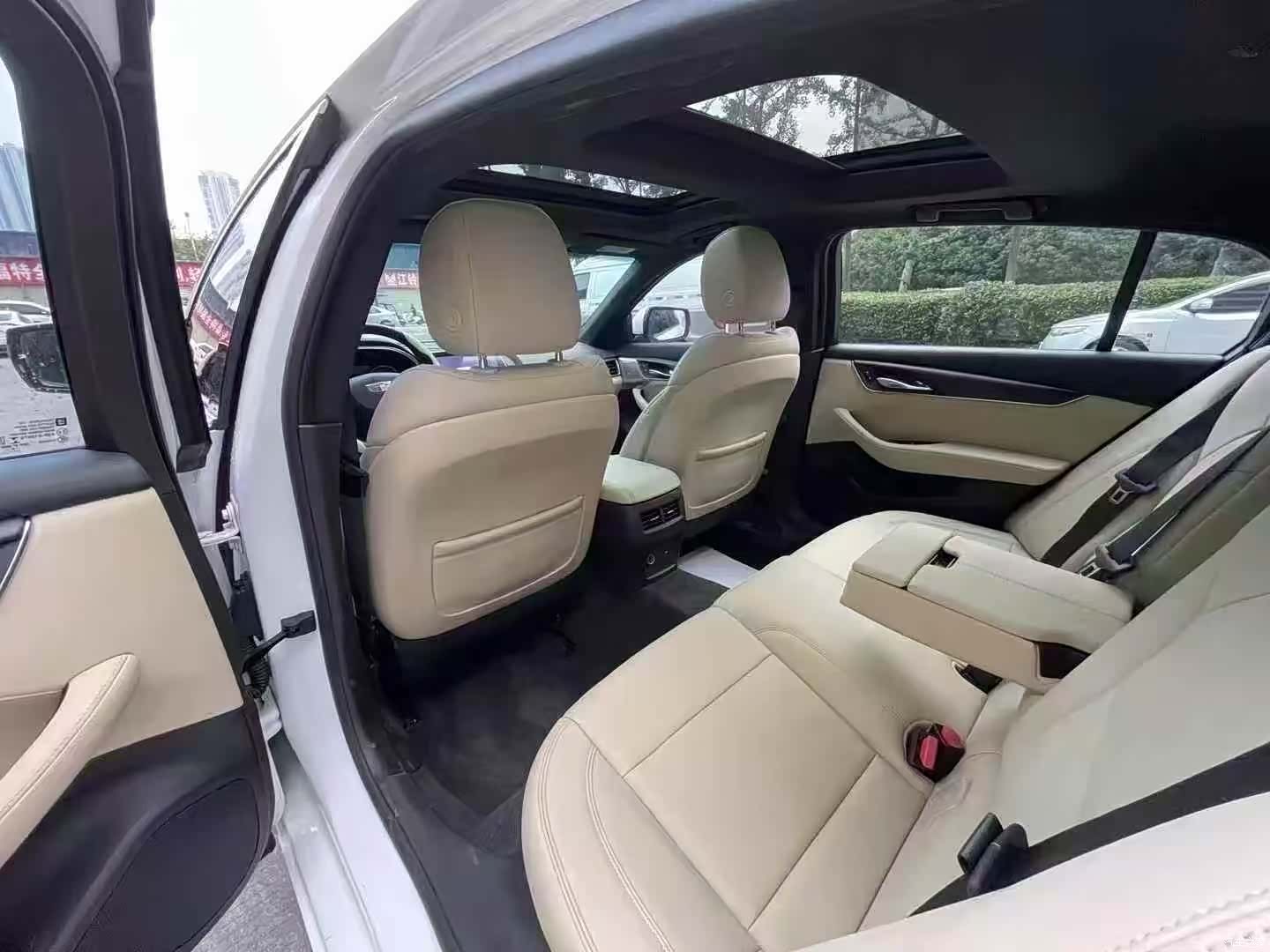 Cadillac CT5, 2020 все фото