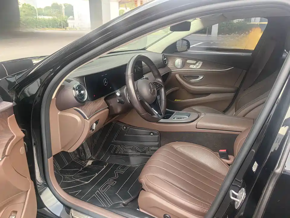 Mercedes-Benz E-class Mercedes-Benz E-class