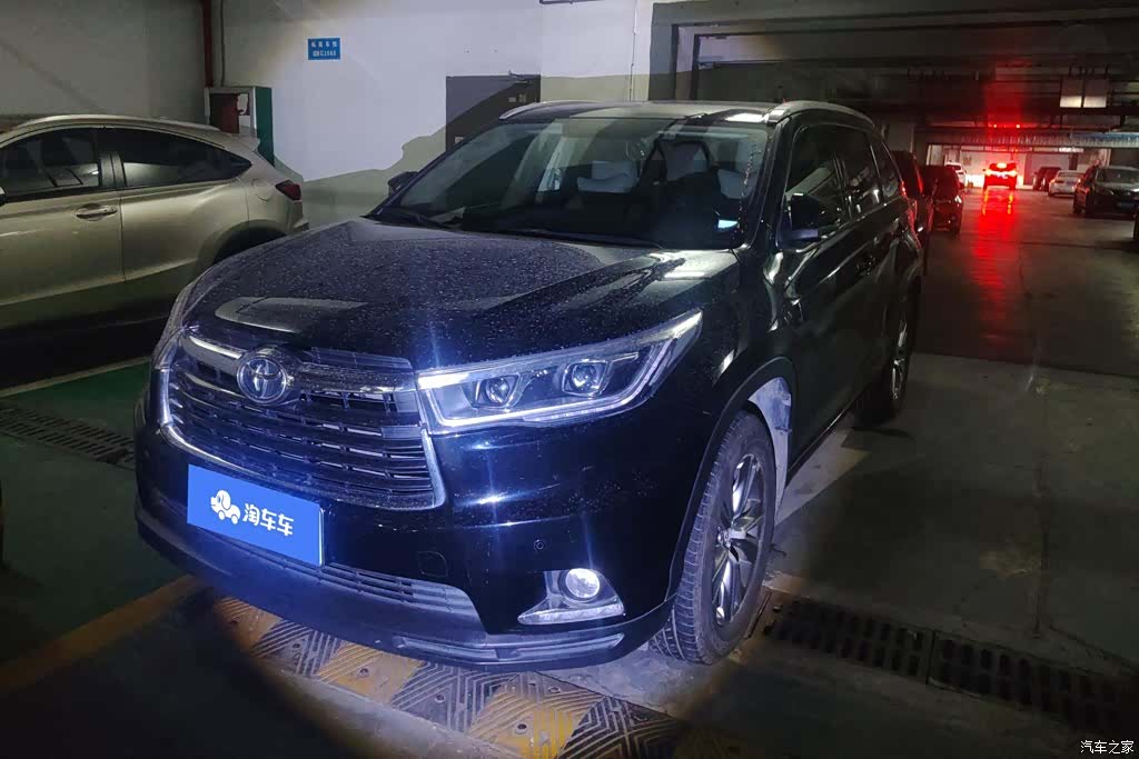 Toyota Highlander, 2017 1
