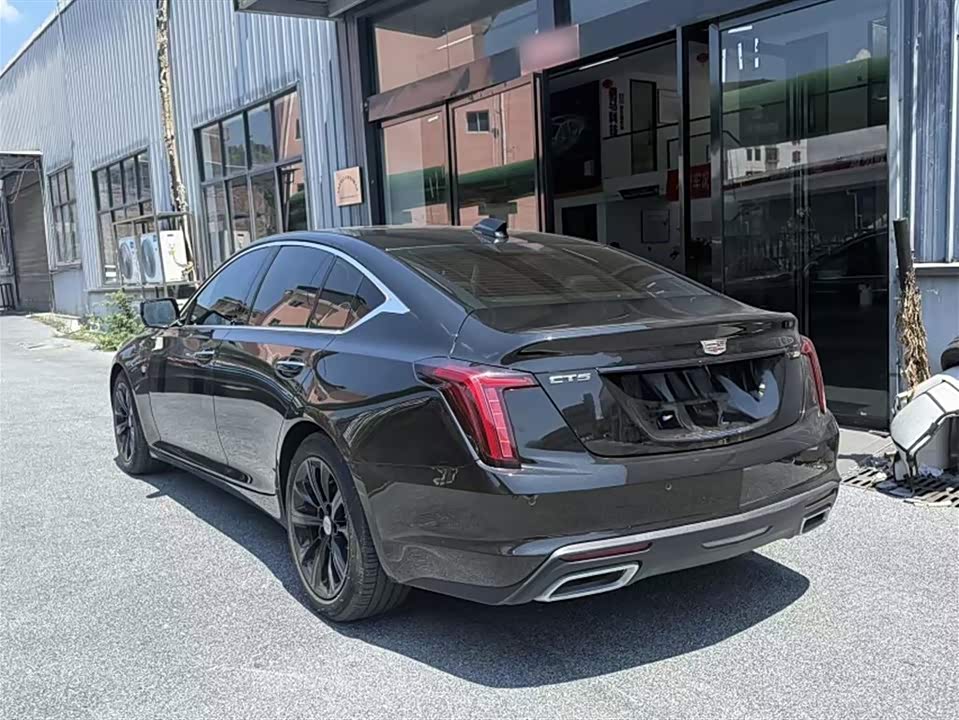 Cadillac CT5