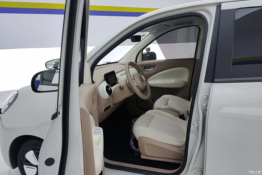 Wuling MINIEV, 2025 9