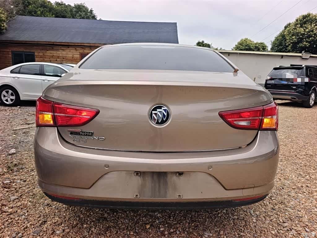 Buick Verano, 2018 6