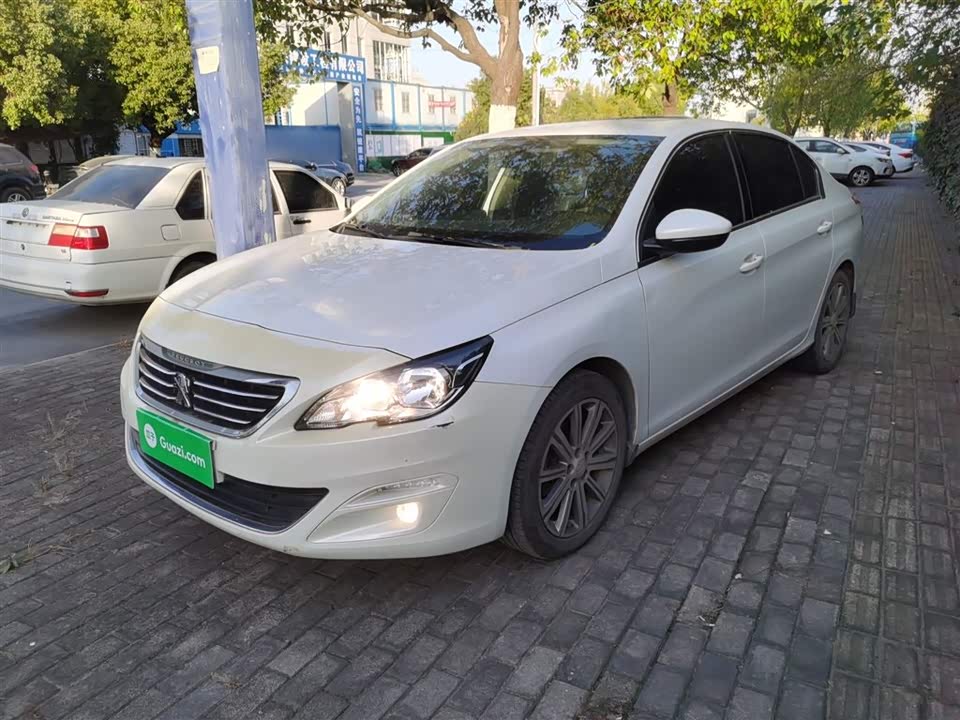 Peugeot 408