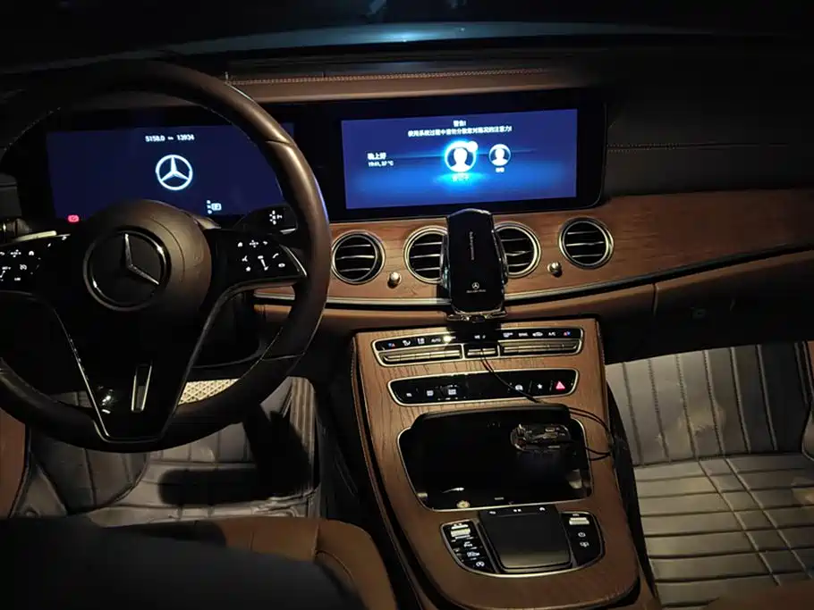 Mercedes-Benz E-class Mercedes-Benz E-class
