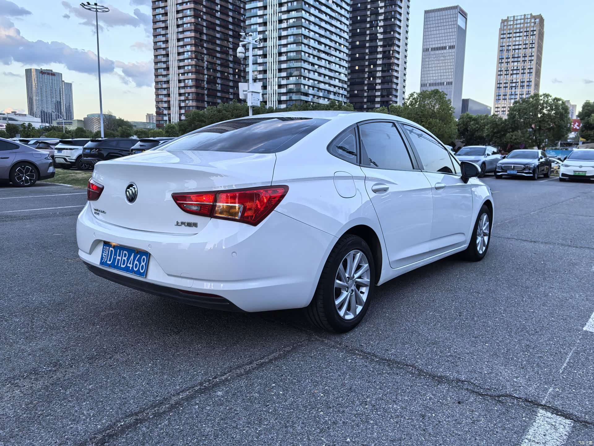 Buick Verano, 2017 6