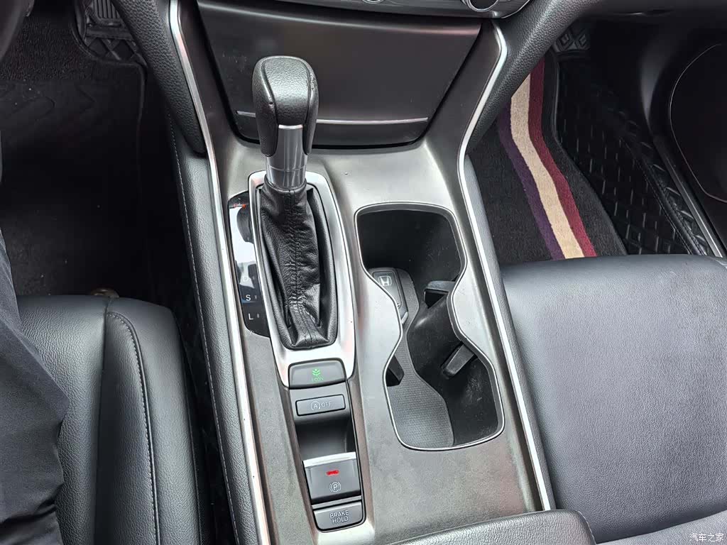 Honda Accord, 2019 15