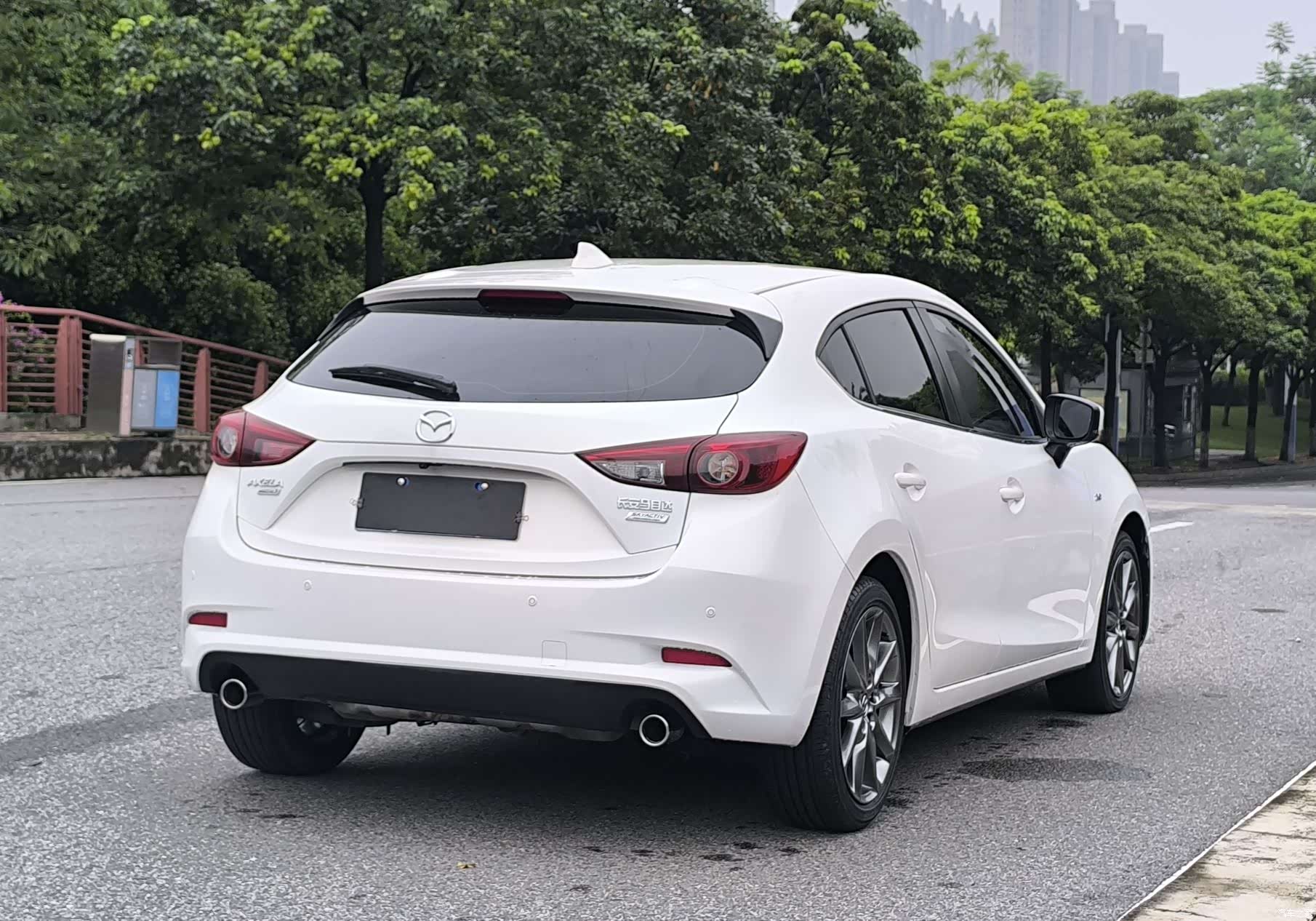 Mazda Mazda3, 2017 4