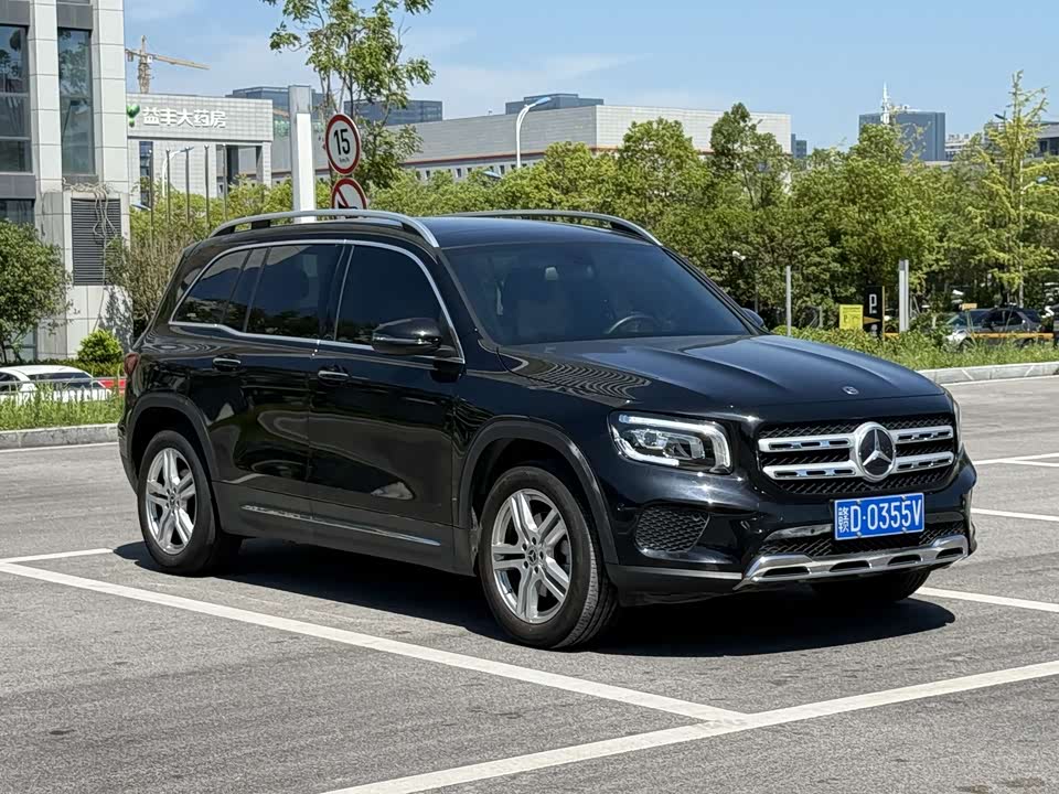 Mercedes-Benz GLB