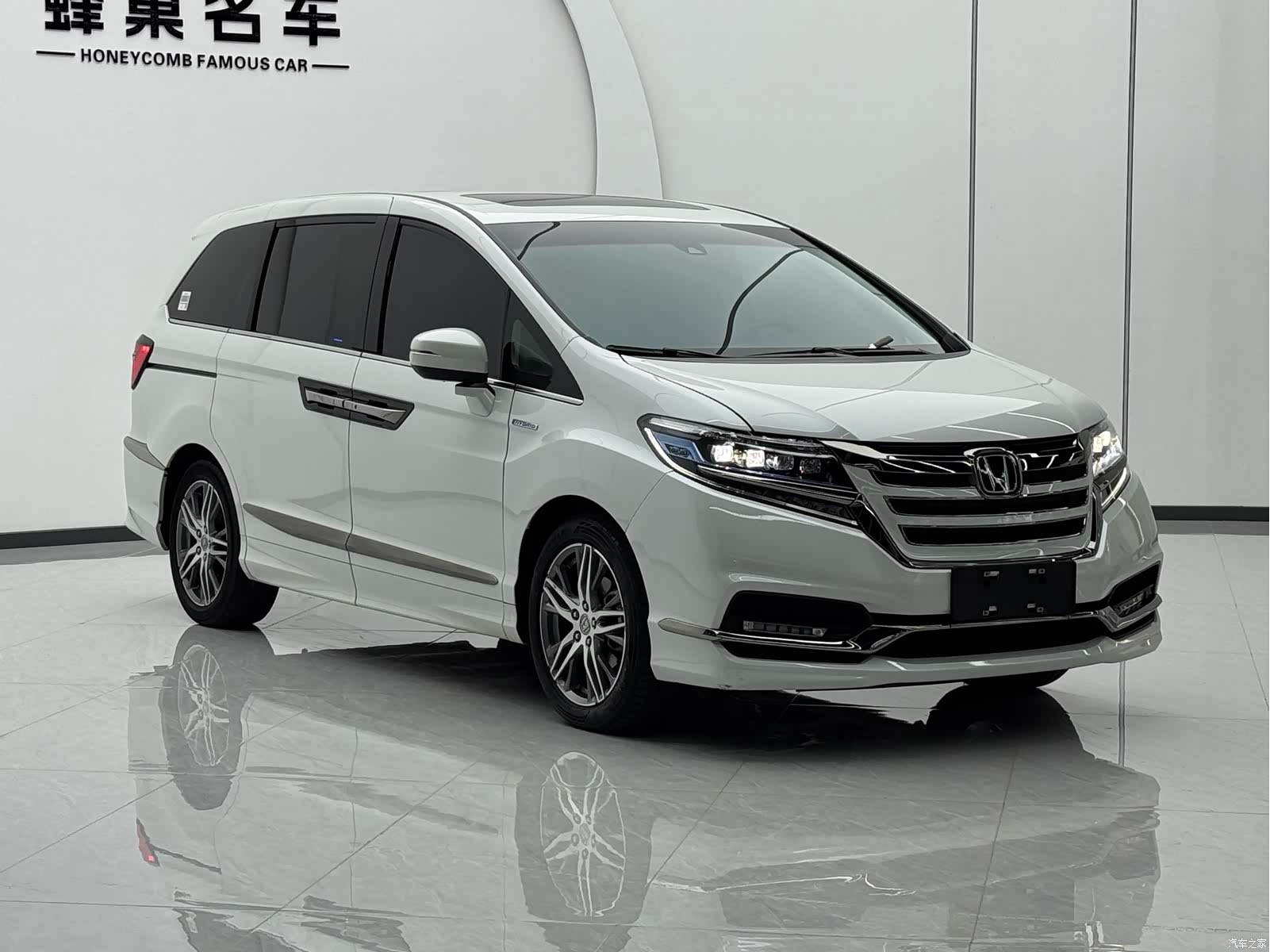 Honda Elysion, 2021 3