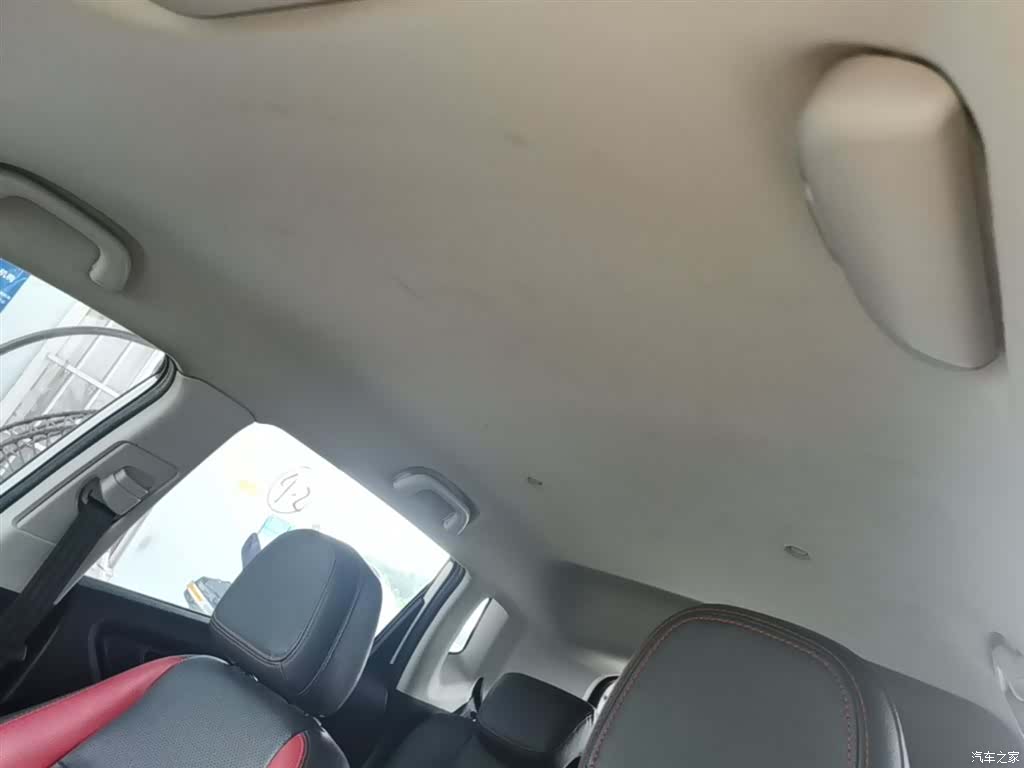 Changan CS15, 2017 18