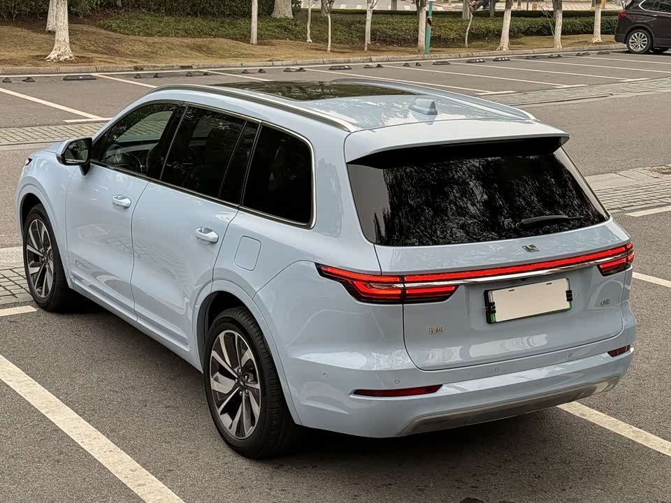 Li Auto Ideal ONE