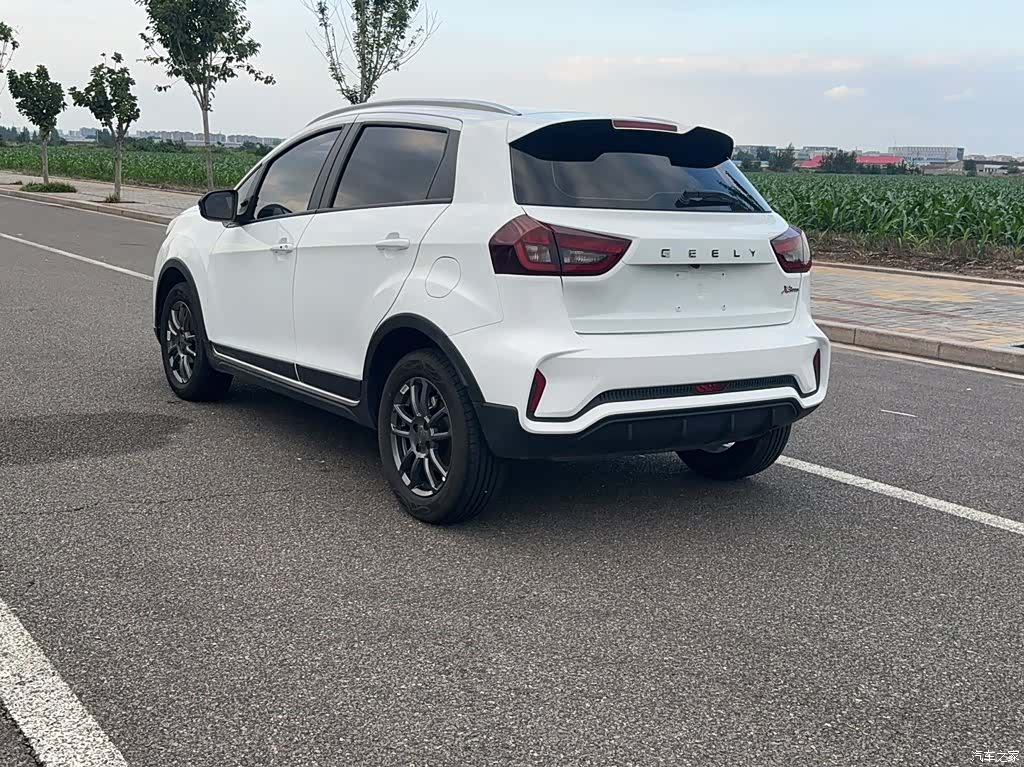 Geely X3, 2022 15