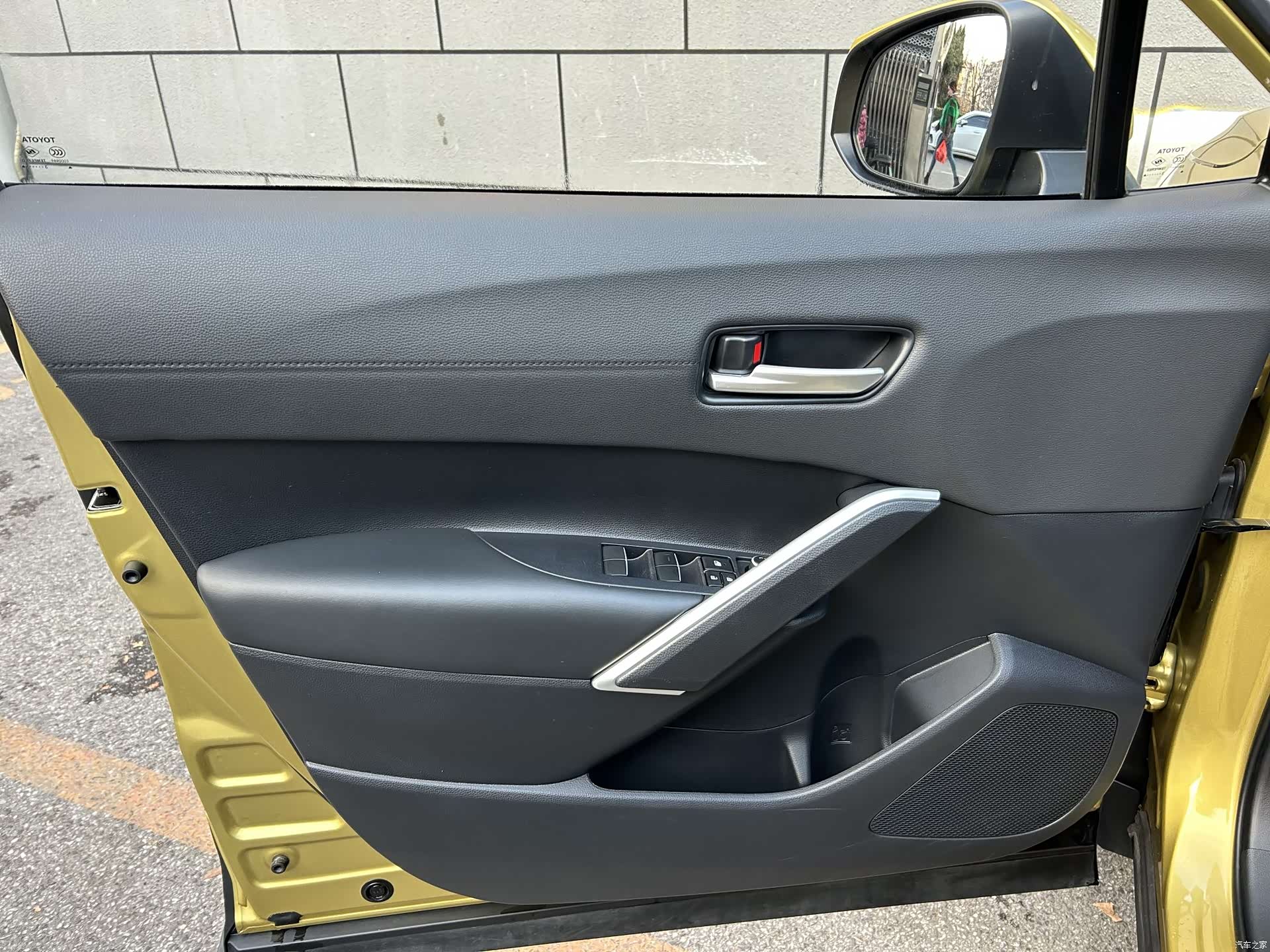 Toyota Frontlander, 2023 8