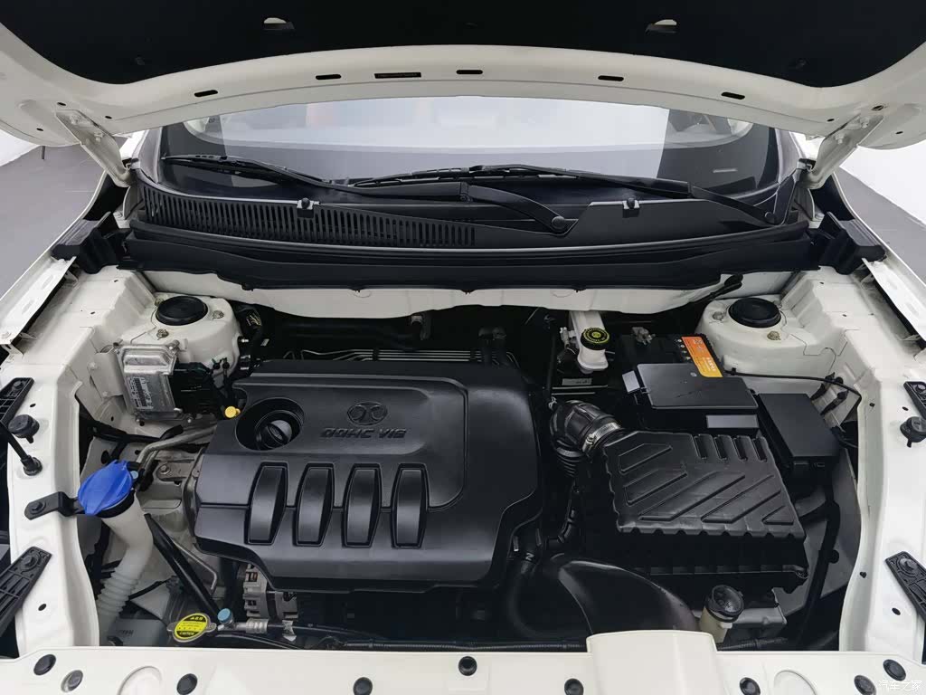BAIC X35, 2017 6